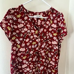 Beautiful flower printed blouse LOFT